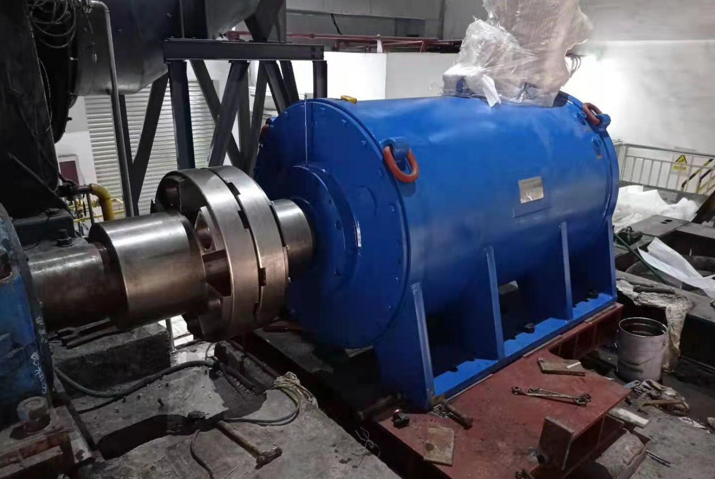 平邑**水泥1400KW煤磨永磁電機改造現場（防爆型）